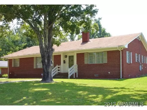 200 Vance St, Williamston, NC 27892 photo 1