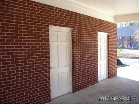 200 Vance St, Williamston, NC 27892 photo 7