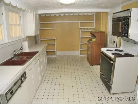 672 Second St, Ayden, NC 28513 photo 8