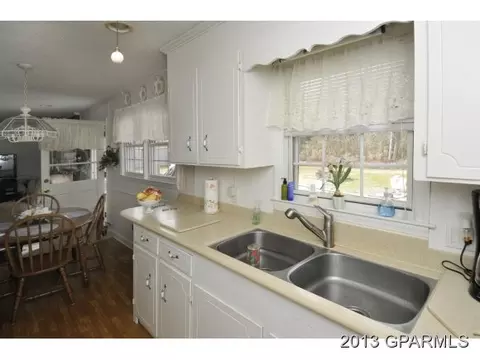 1393 Nc Highway 102, Ayden, NC 28513 photo 5