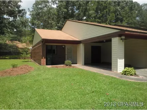 200 Santree Dr #E7, Williamston, NC 27892 photo 1