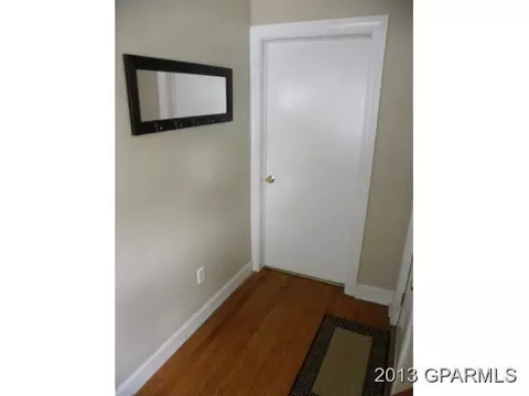 210 7th St, Ayden, NC 28513 photo 3
