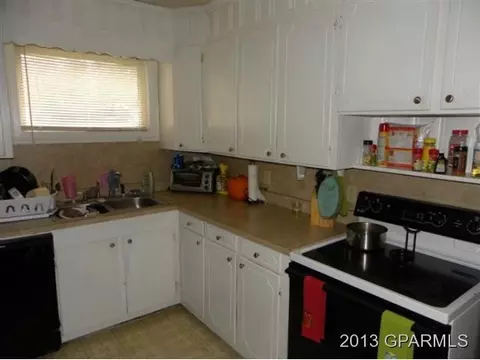 210 7th St, Ayden, NC 28513 photo 5