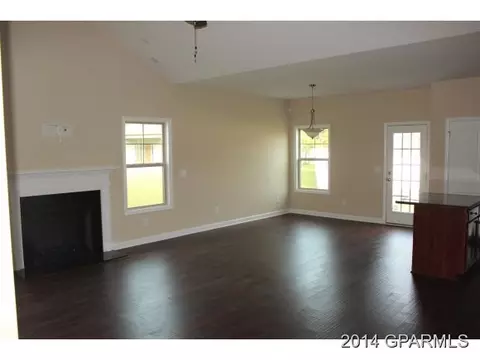 2117 Cove Ct, Winterville, NC 28590 photo 5