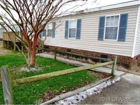 416 Blackmoore Run, Ayden, NC 28513 photo 2