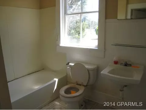815 4th St E, Washington, NC 27889 photo 6