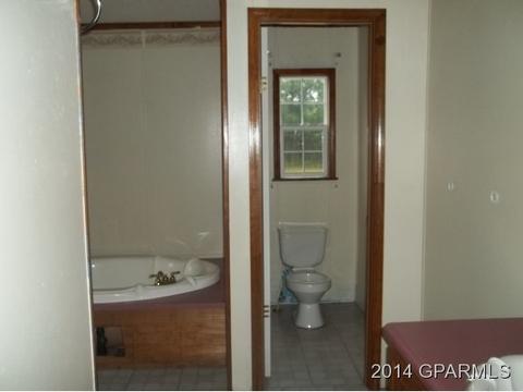 2483 Quail Ln, Deep Run, NC 28525 photo 9