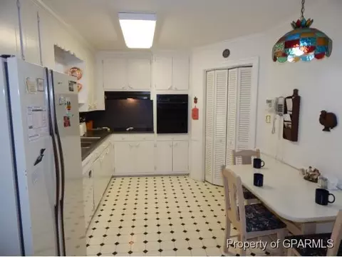 401 Vance St E, Williamston, NC 27892 photo 3