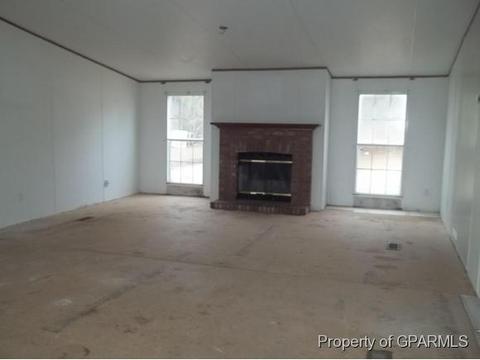 663 Straits Rd, Gloucester, NC 28528 photo 2
