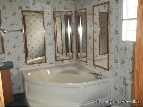 663 Straits Rd, Gloucester, NC 28528 photo 10