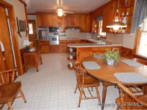 304 Simmons Ave E, Williamston, NC 27892 photo 3