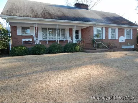 304 Simmons Ave E, Williamston, NC 27892 photo 1