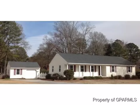 4225 Maple Dr, Ayden, NC 28513 photo 1