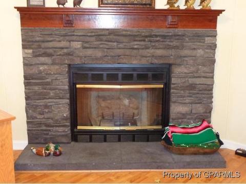 212 Benson Dr, Ayden, NC 28513 photo 9