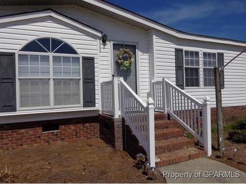 212 Benson Dr, Ayden, NC 28513 photo 2