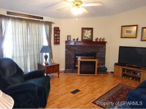 212 Benson Dr, Ayden, NC 28513 photo 8