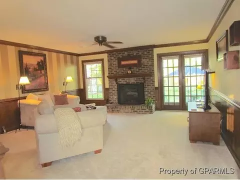 3967 Winchester Dr, Ayden, NC 28513 photo 4