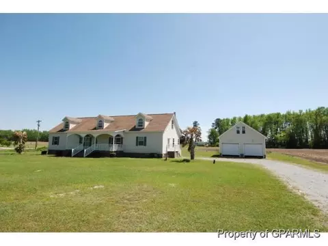 2710 Sharp Point Rd, Fountain, NC 27829 photo 1