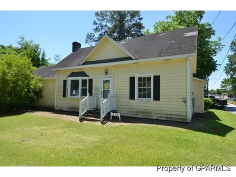 472 First St, Ayden, NC 28513 photo 1