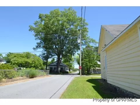 472 First St, Ayden, NC 28513 photo 18