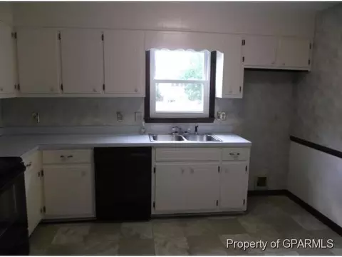 1307 Blackjack Simpson Rd, Greenville, NC 27858 photo 6