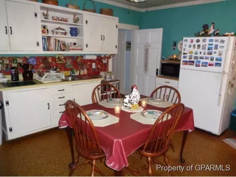 303 Main St E, Hookerton, NC 28538 photo 9