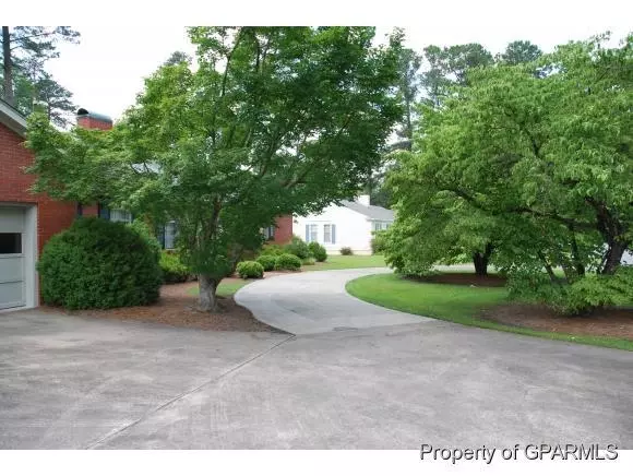  2708 Carey Rd, Kinston, NC 28504 photo 2