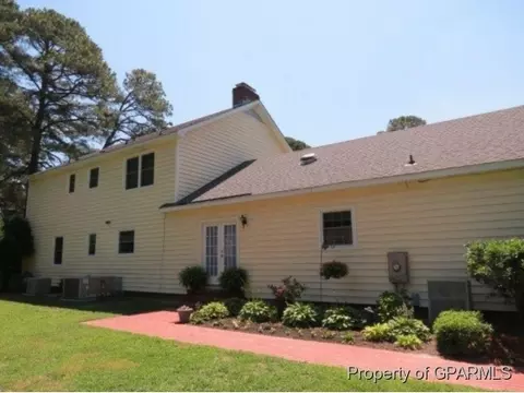 2000 Stanton Rd, Kinston, NC 28504 photo 3