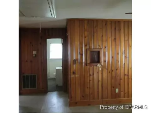 211 Second St, Hookerton, NC 28538 photo 6