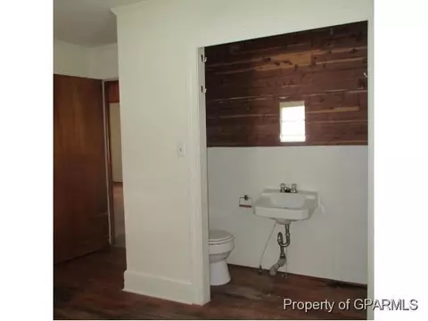 211 Second St, Hookerton, NC 28538 photo 19