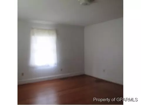 211 Second St, Hookerton, NC 28538 photo 13