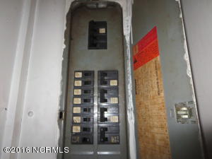 303 Front St N, Hamilton, NC 27840 photo 9