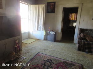 303 Front St N, Hamilton, NC 27840 photo 10
