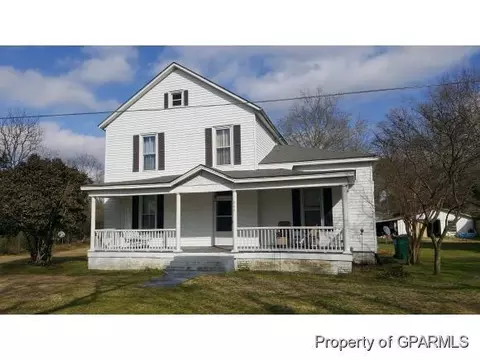 209 S Fourth St, Hookerton, NC 28538 photo 1