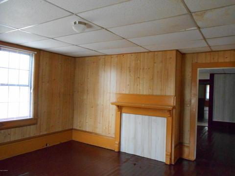 802 E Gordon St, Kinston, NC 28501 photo 4