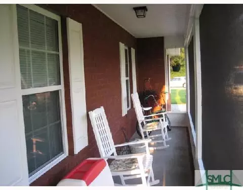 100 E Deer Ct, Midway, GA 31320 photo 4