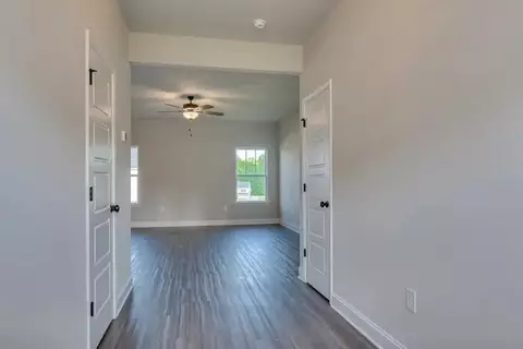 Entry Way - 4061 Cottingham Way, Augusta, GA 30909 photo 2 of 4
