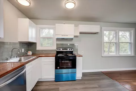Kitchen - 2013 Shark Dr, Augusta, GA 30906 photo 2 of 2