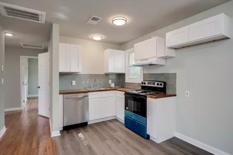 Kitchen - 2013 Shark Dr, Augusta, GA 30906 photo 1 of 2
