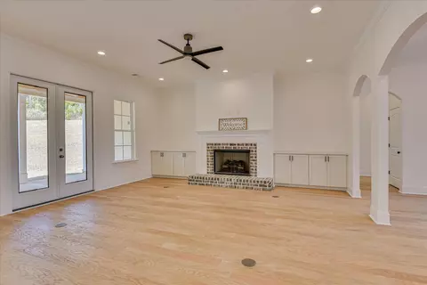 Living - 971 Bartram Rdg, Evans, GA 30809 photo 4 of 7