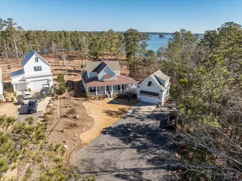 1063 Fleming Lk Ct, Lincolnton, GA 30817