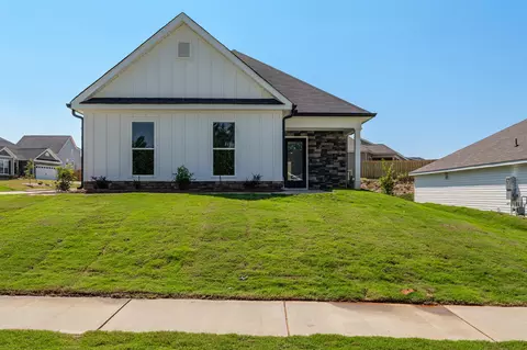 2414 Bundoran Dr, Grovetown, GA 30813