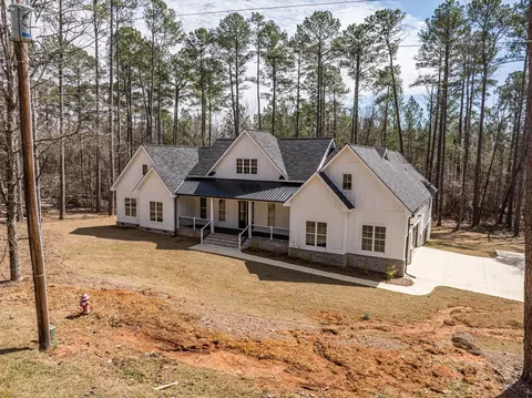 107 Bent Oak Rd, Clarks Hill, SC 29821