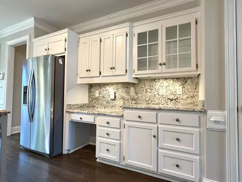 Kitchen - 800 Sparkleberry Rd, Evans, GA 30809 photo 3 of 4