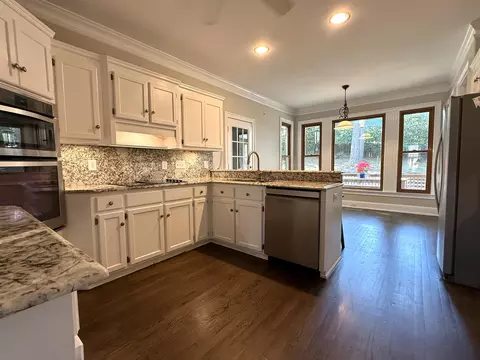 Kitchen - 800 Sparkleberry Rd, Evans, GA 30809 photo 4 of 4