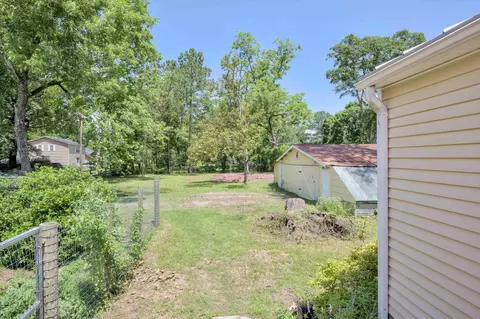 Exterior - 314 White Oak St, Thomson, GA 30824 photo 13 of 14