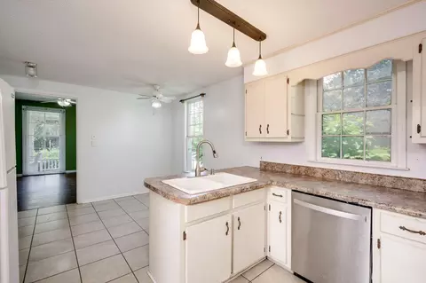 Kitchen - 314 White Oak St, Thomson, GA 30824 photo 3 of 4