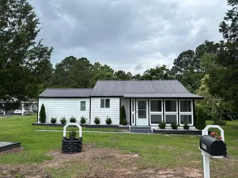 875 Earle St, Thomson, GA 30824