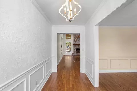 Entry Way - 922 Windmill Ln, Evans, GA 30809 photo 3 of 4