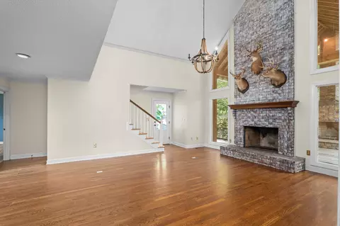 Living - 922 Windmill Ln, Evans, GA 30809 photo 3 of 6
